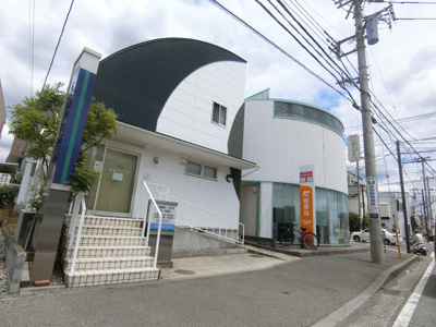 茅ヶ崎小和田三郵便局　650ｍ