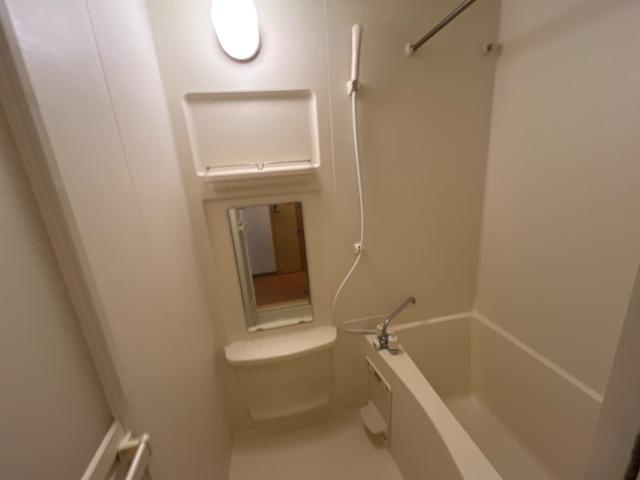 エスポアールの浴室|バス