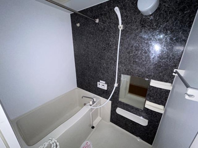 【浴室】 | アンビシャス千葉城前 | バス