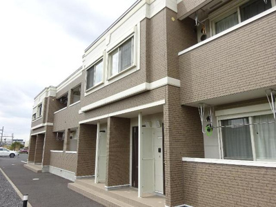 【外観】 | グランツ・シュトラーセ | 外観写真（昼）