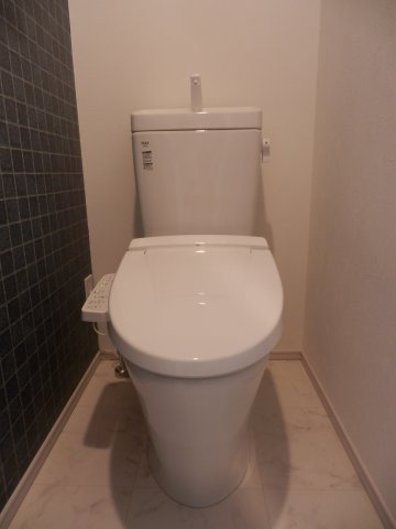 ユリカロゼAZ亀戸のトイレ