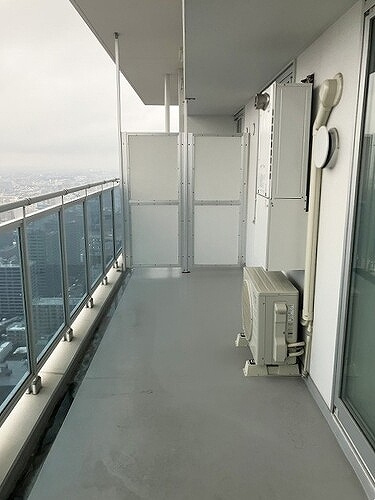 ＯＮＥ札幌ステーションタワーのバルコニー