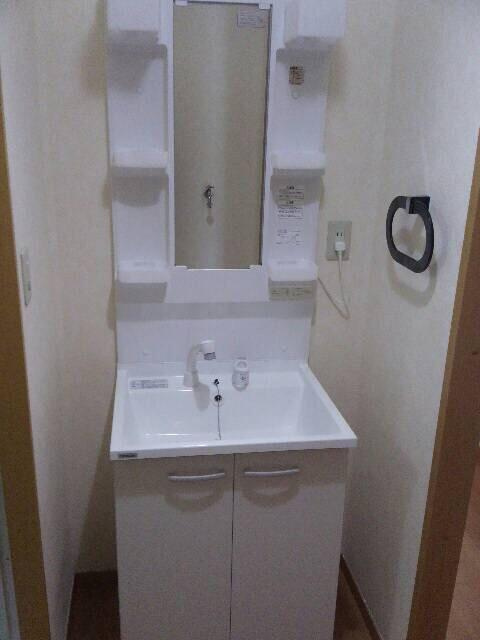 フレンドハイツ足立の洗面所