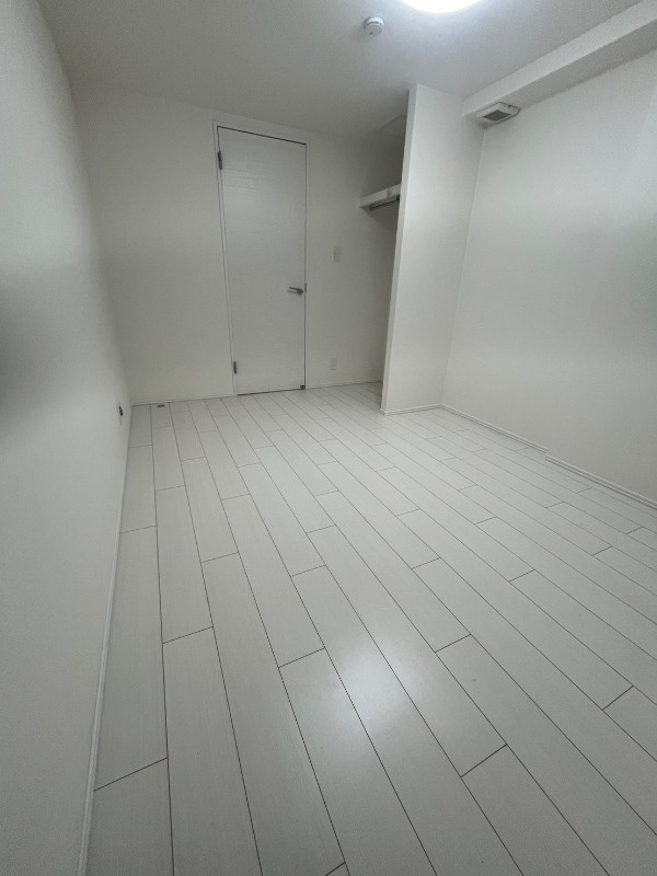 港区白金５丁目の賃貸マンションの居間・リビング