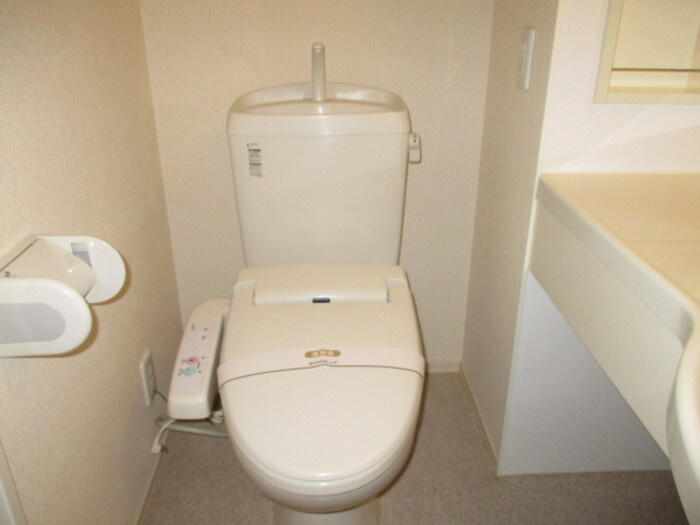 プルメリアのトイレ|トイレ 温水洗浄便座