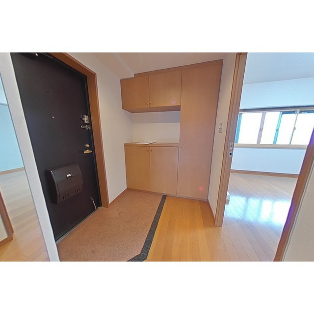 キャッスルハイツ早田栄町 702号室の玄関