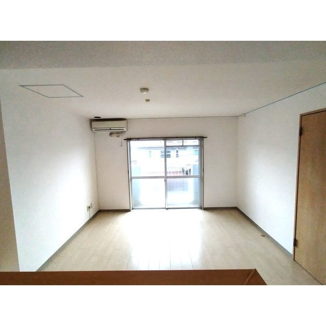 コーポ大福の居間・リビング