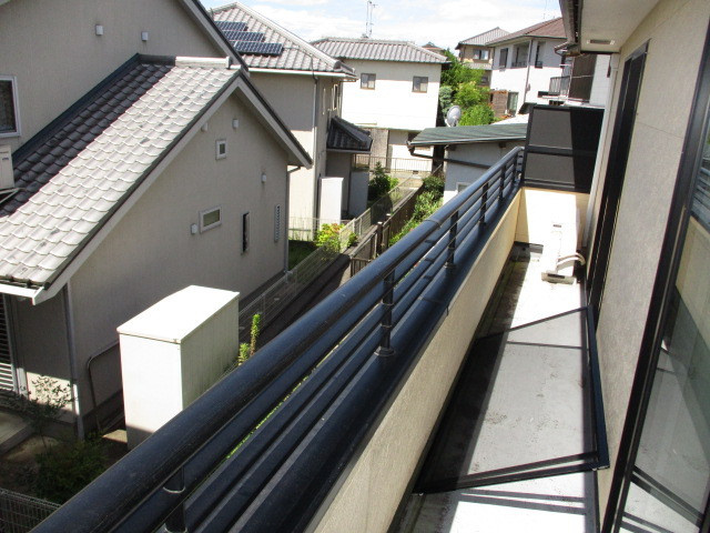 生駒郡斑鳩町龍田北１丁目の一戸建てのバルコニー