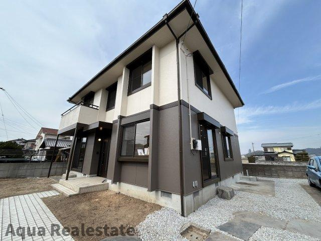 さぬき市造田是弘　リノベ住宅の外観|きれいな外観です