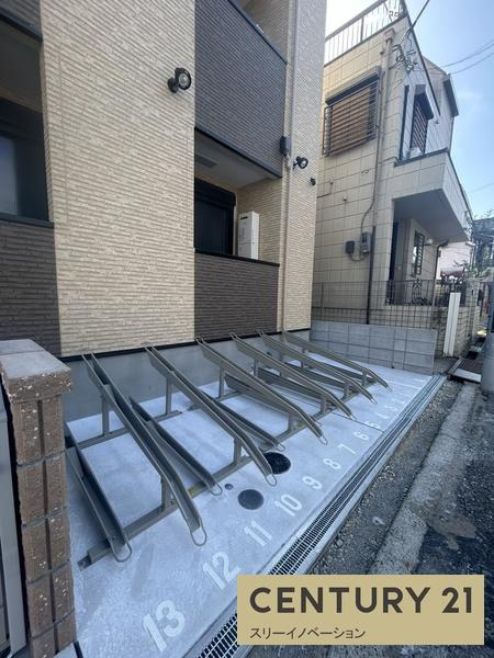大阪市大正区泉尾１丁目のアパートのエントランス|廊下