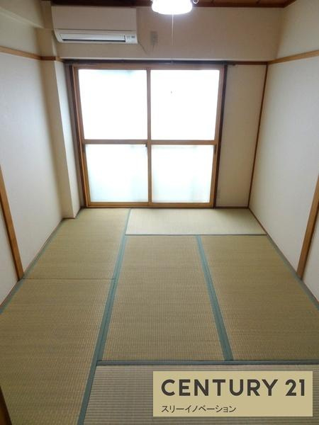 ハイグレード泉尾の和室