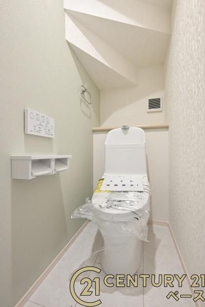北葛城郡上牧町中筋出作 １号棟 ／新築一戸建のトイレ|■現地撮影写真■