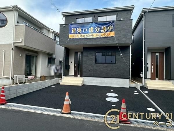 クレイドルガーデン築山 １号棟 ／新築一戸建の駐車場|■現地撮影写真■駐車スペースは並列２台可！来客時なども安心です！