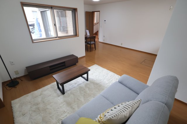 北区日進町１丁目44-4(リフォーム済住宅)の居間・リビング