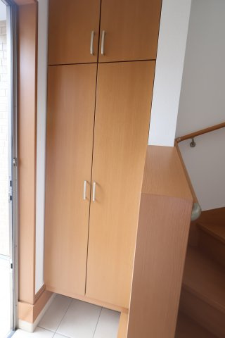 北区日進町１丁目44-4(リフォーム済住宅)の玄関