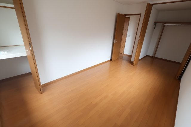 北区日進町１丁目44-4(リフォーム済住宅)の洋室|2階 7.5帖