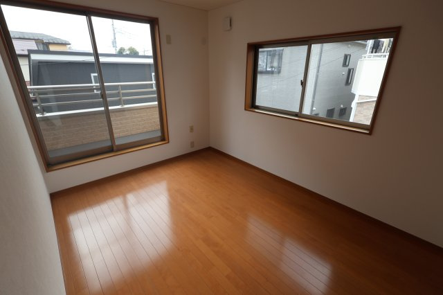 北区日進町１丁目44-4(リフォーム済住宅)の洋室|2階 6帖