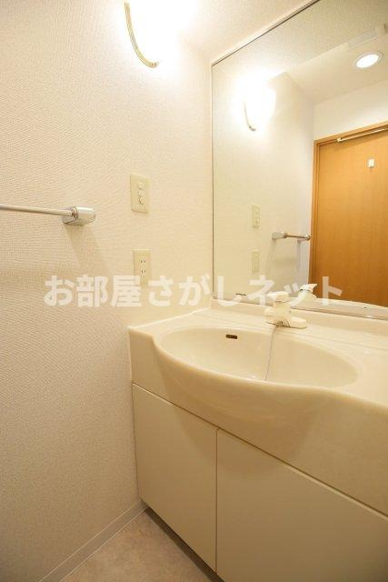 メゾン・ド・ヴィレ神田神保町【おとり物件なし】#学生・社会人にオススメ！初期費用分割払いOK！の独立洗面台