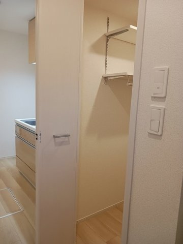 シャトーブランシェ　Ⅴの収納