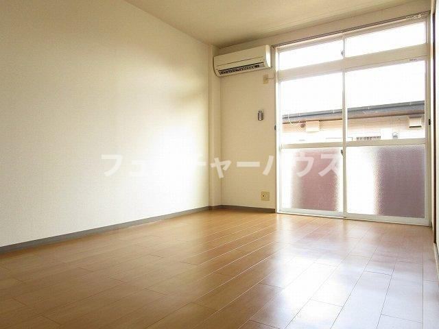 Ｈｅａｒｔ　Ｈｏｕｓｅの居間・リビング|過ごしやすい室内です