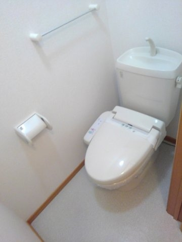 ソレイユ友Ａ棟のトイレ