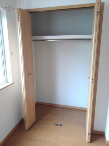 ソレイユ友Ａ棟の収納