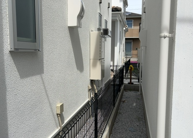 【発電・温水設備】 | 省エネ給湯器とは従来型の給湯器より熱効率が高く、少ない燃料でたくさんのお湯を沸かすことが出来る高効率な給湯器のことを指します。また、省エネ給湯器には種類があり、利便性や効果なども様々です。