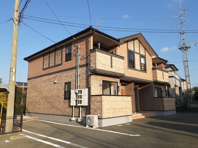 ラミアカ－メラ　ドゥエの外観