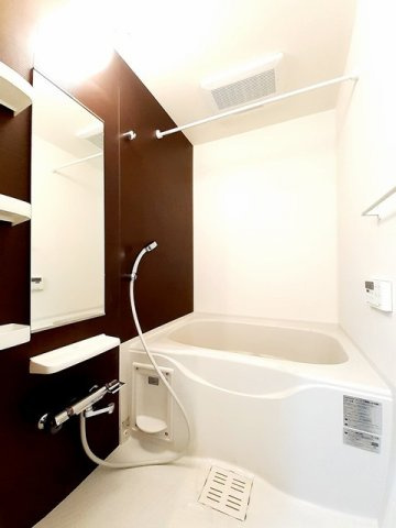 クラヴィエ集の浴室