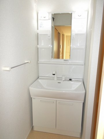 Ｖｅｒｔ　Ｏ－ｋｕｒａ　Ⅱの洗面所