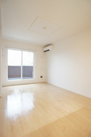 オブリガードの居間・リビング