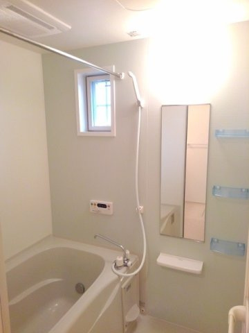 リバーサイドガーデンの浴室