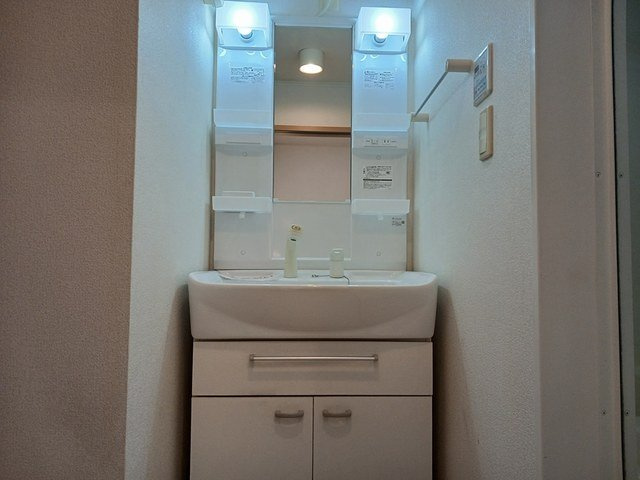 ミモザの洗面所