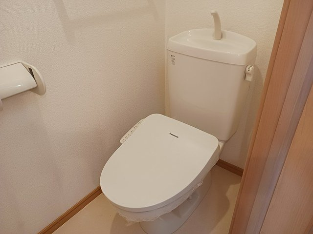 ミモザのトイレ