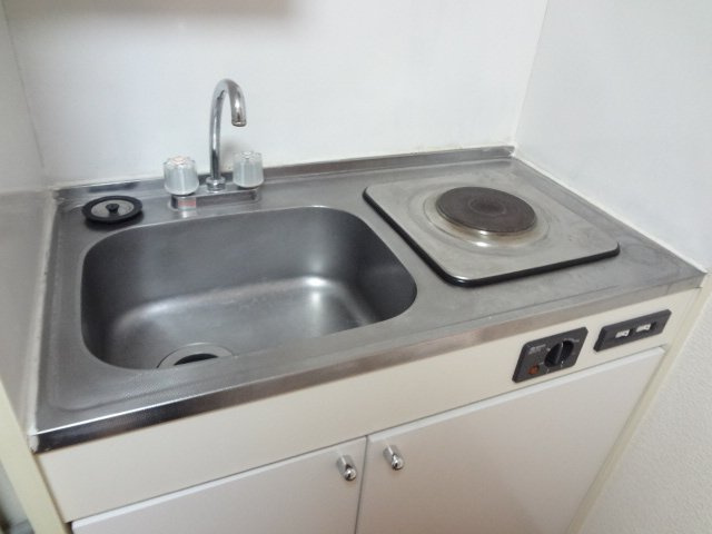 レオパレス信和のキッチン