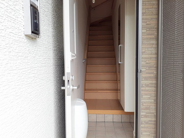 ネクステージⅢの玄関