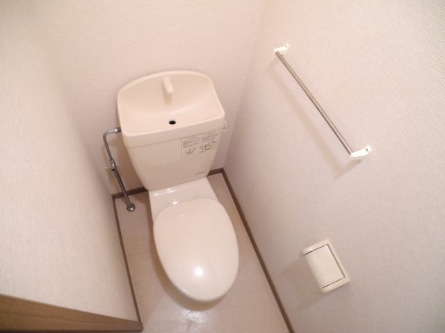 エーデル　ハオスⅠ　A　のトイレ|※室内画像は別部屋のもの