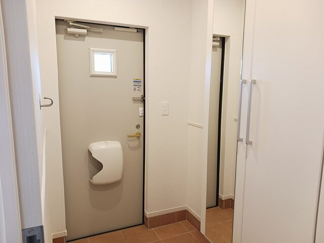 ノーブルゼファーの玄関