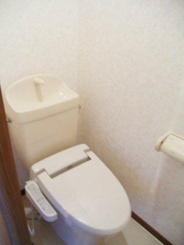 ロッソパルーデのトイレ|シンプルで使いやすいトイレです