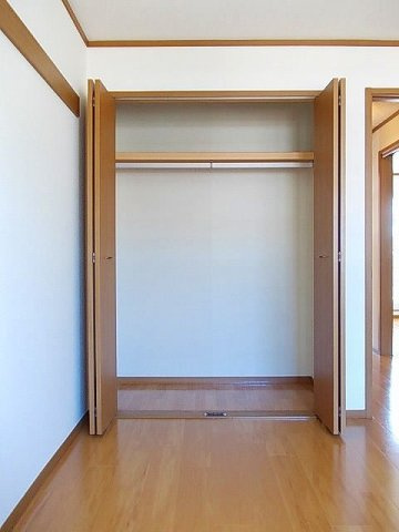 フロレスタの収納|ちょっとした収納スペースも充実しています