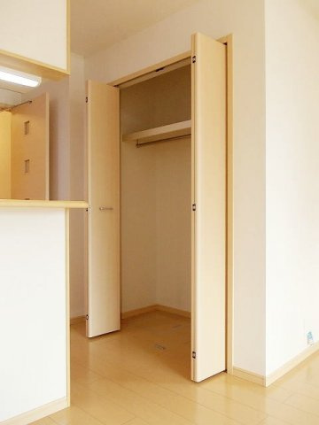 アベンチィーノ　Ⅰの収納|ちょっとした収納スペースも充実しています
