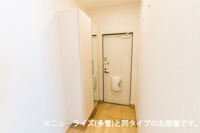 ＫＡＺＡＧＵＲＵＭＡ　Ⅴの玄関|きれいな玄関です
