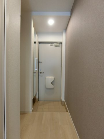 イリスプリエールの玄関