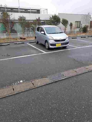 プラテアＭの駐車場|駐車場完備です