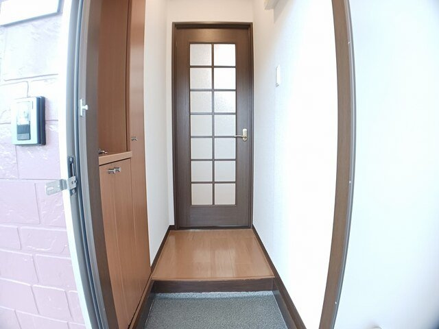 シャンポワールの玄関|明るい玄関です