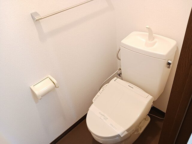 シャンポワールのトイレ|落ち着いたトイレです