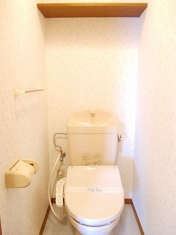 サンレージＫのトイレ|清潔感のあるトイレです