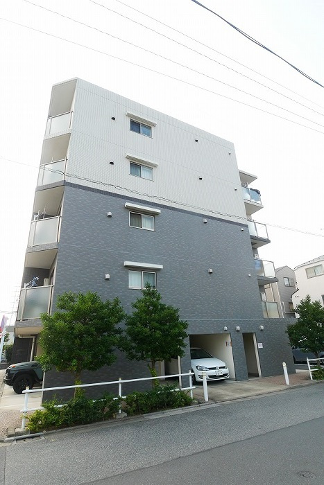 エスパシオ西高島平の外観