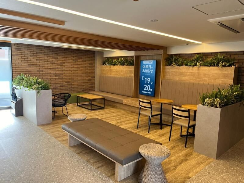 パークホームズLaLa門真のロビー