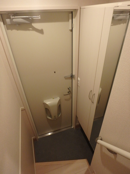 ディアコート　Ｃの玄関